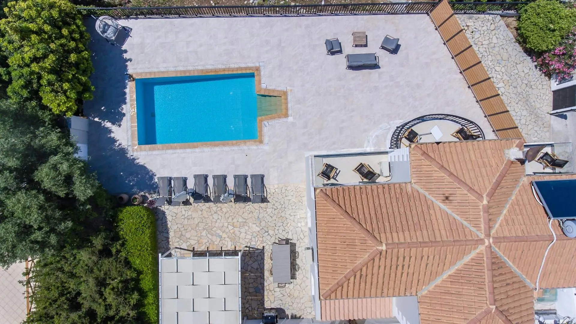 Villa Daphne, Lourdas Bay View Lourdata